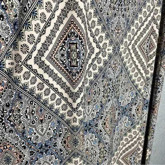 Chico’s Blue and Neural Printed Column Maxi Shirt - Picture 5 of 9